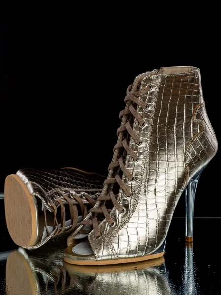 Туфли хилсы для танцев LIZARDI золотистые