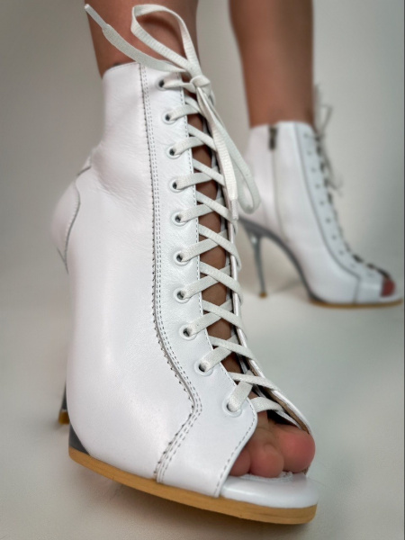 Туфли хилсы для танцев LIZARDI Белая кожа