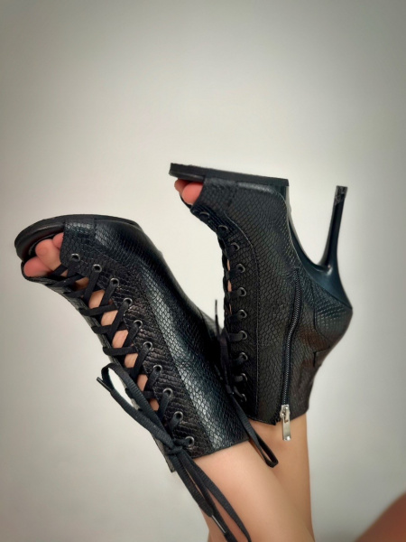 Туфли хилсы для танцев LIZARDI Черный питон