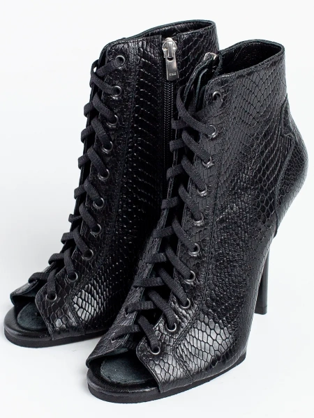 Туфли хилсы для танцев LIZARDI черные