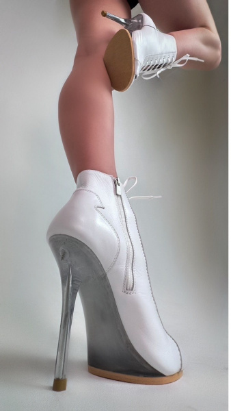 Туфли хилсы для танцев LIZARDI Белая кожа