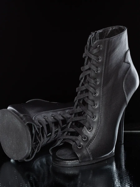 Туфли хилсы для танцев LIZARDI черные